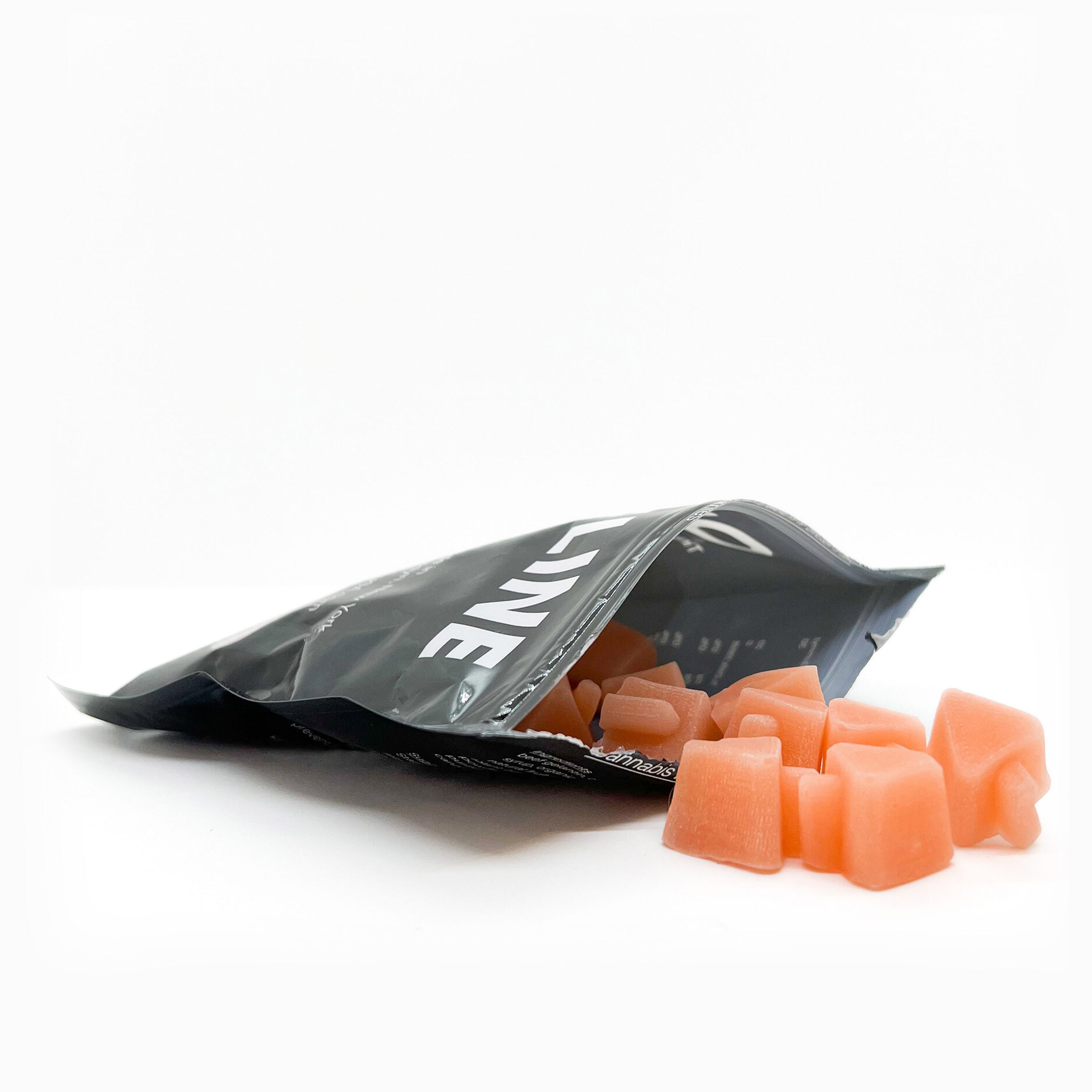 Offline 2.5mg gummies - Orange, open bag